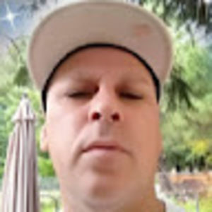 Meet your Posher, Raymond